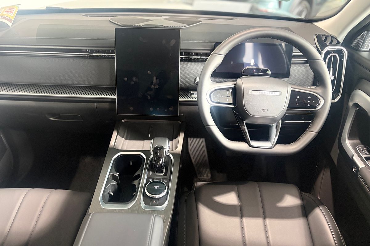 2025 Jaecoo J7 Core