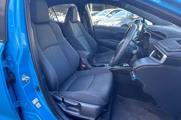 2018 Toyota Corolla Ascent Sport MZEA12R
