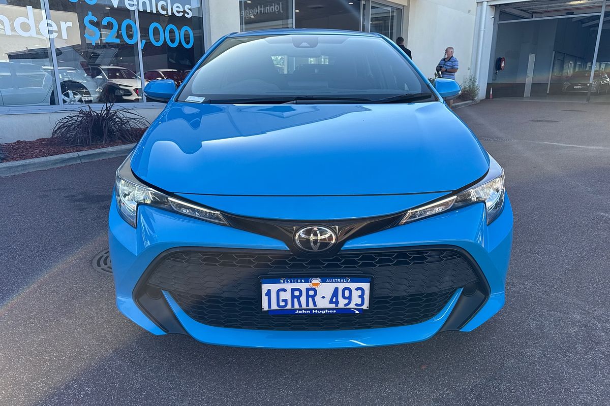 2018 Toyota Corolla Ascent Sport MZEA12R