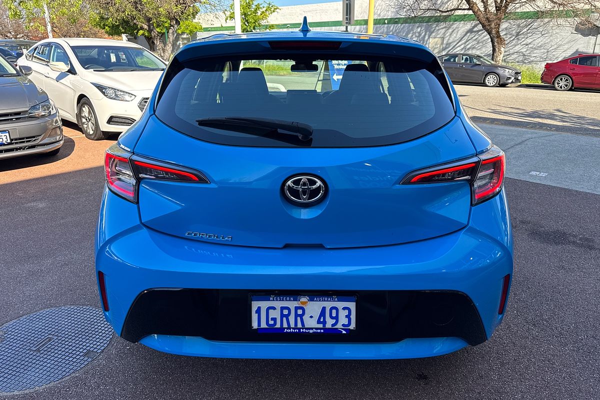 2018 Toyota Corolla Ascent Sport MZEA12R
