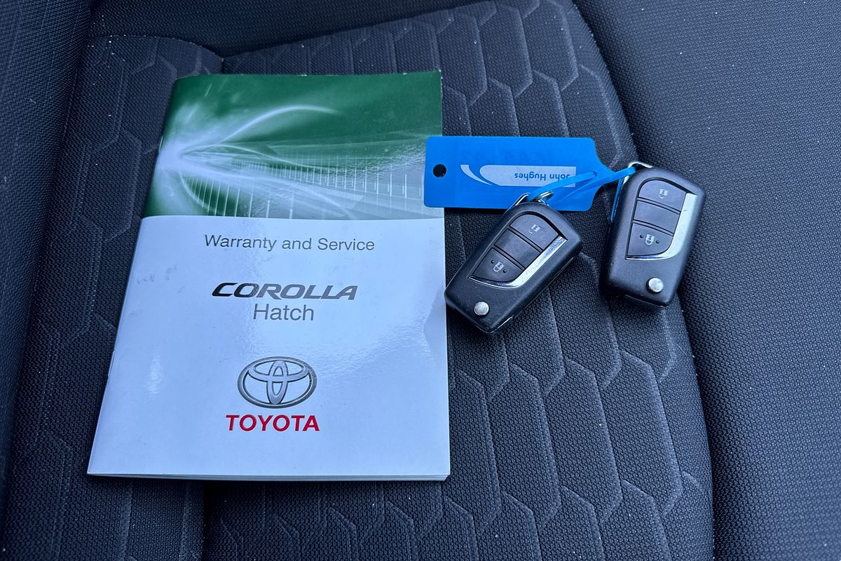 2018 Toyota Corolla Ascent Sport MZEA12R