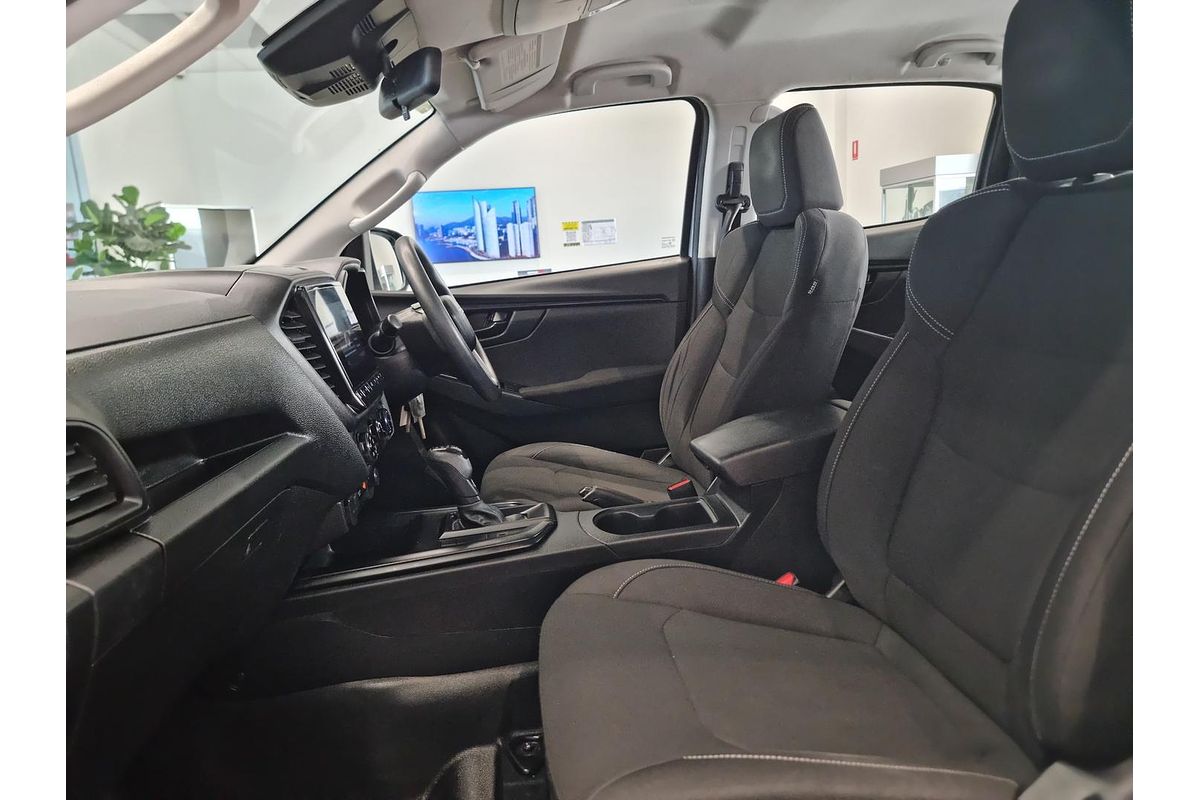 2023 Isuzu D-MAX SX 4X4