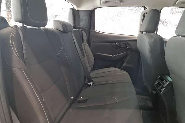 2023 Isuzu D-MAX SX 4X4
