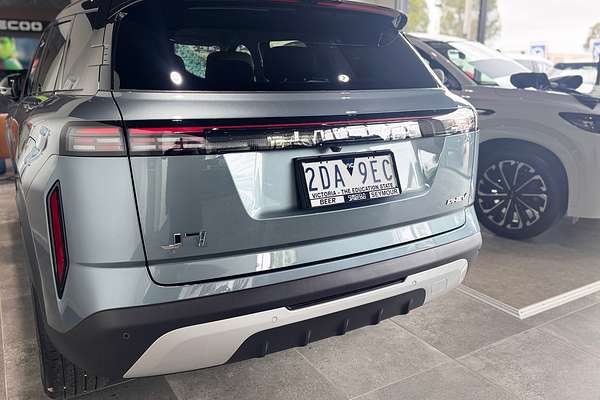 2025 Jaecoo J7 SHS Summit