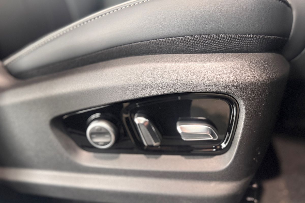 2025 Jaecoo J7 SHS Summit