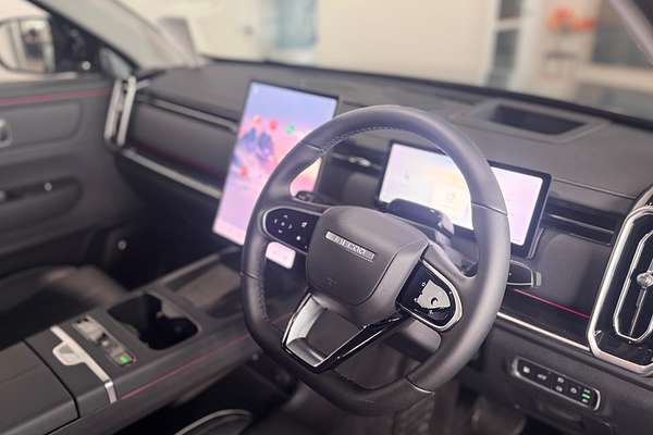 2025 Jaecoo J7 SHS Summit