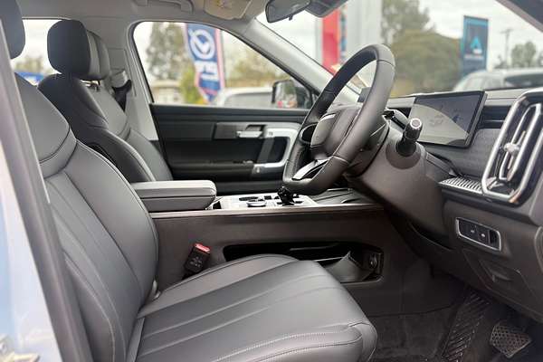 2025 Jaecoo J7 Track