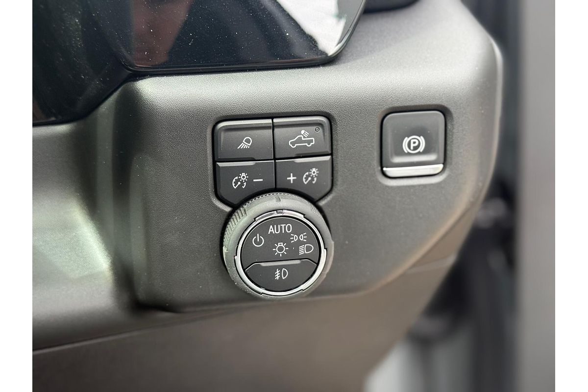 2025 Chevrolet Silverado HD LTZ Premium W/Tech Pack T1 4X4