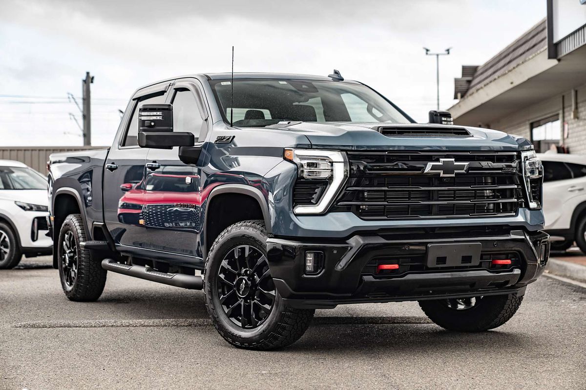 2025 Chevrolet Silverado HD LTZ Premium W/Tech Pack T1 4X4