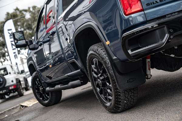 2025 Chevrolet Silverado HD LTZ Premium W/Tech Pack T1 4X4