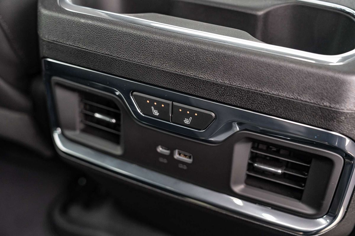 2025 Chevrolet Silverado HD LTZ Premium W/Tech Pack T1 4X4