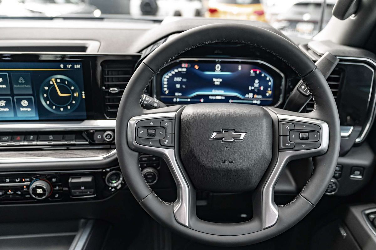 2025 Chevrolet Silverado HD LTZ Premium W/Tech Pack T1 4X4