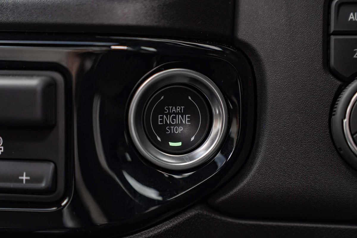 2025 Chevrolet Silverado HD LTZ Premium W/Tech Pack T1 4X4