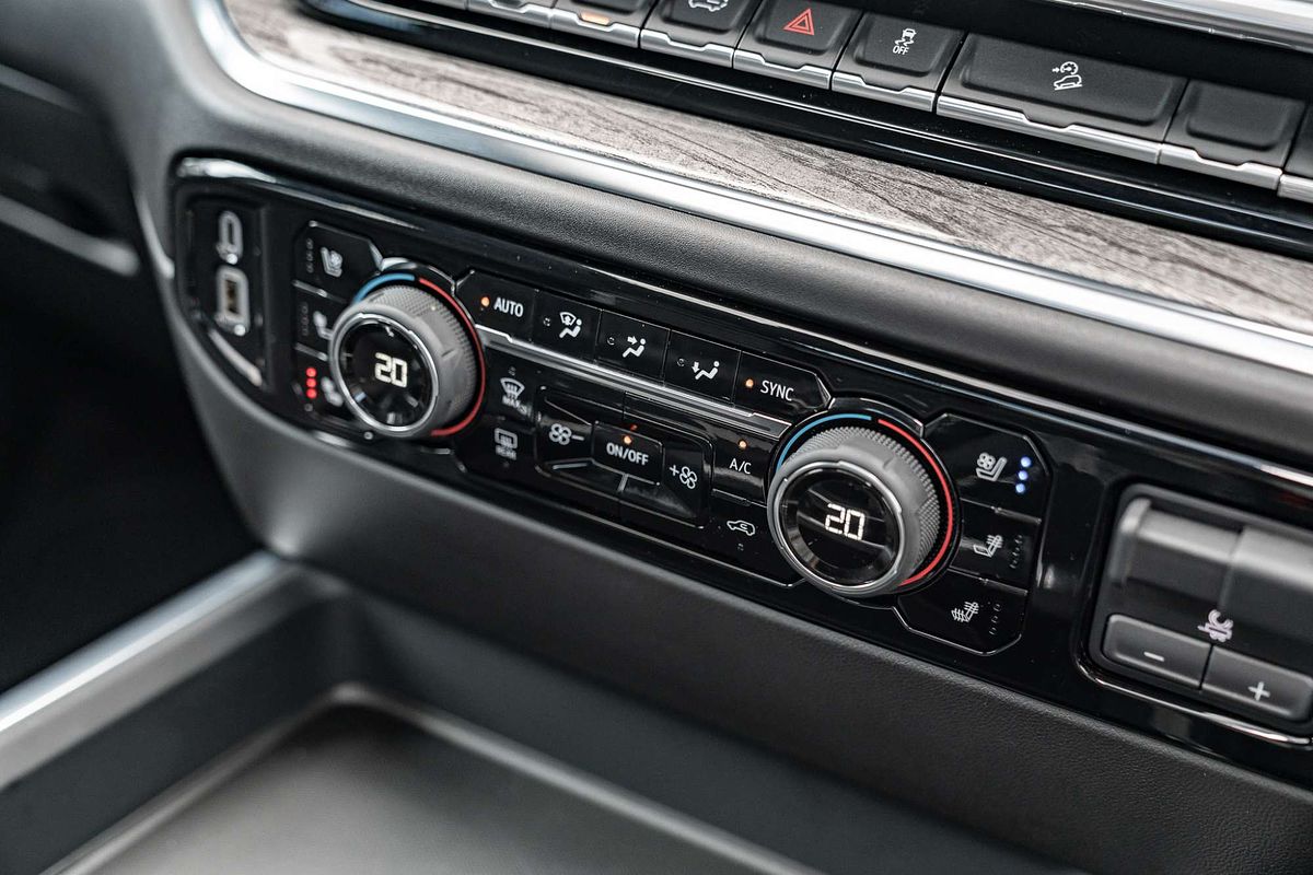 2025 Chevrolet Silverado HD LTZ Premium W/Tech Pack T1 4X4