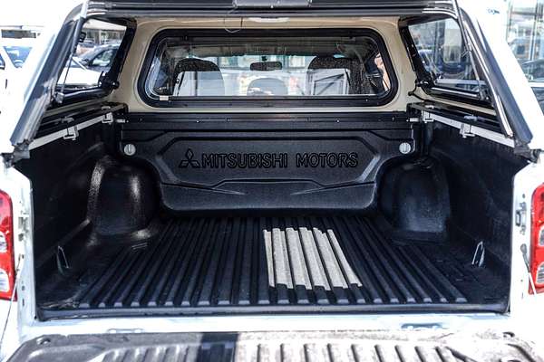 2017 Mitsubishi Triton GLS MQ 4X4