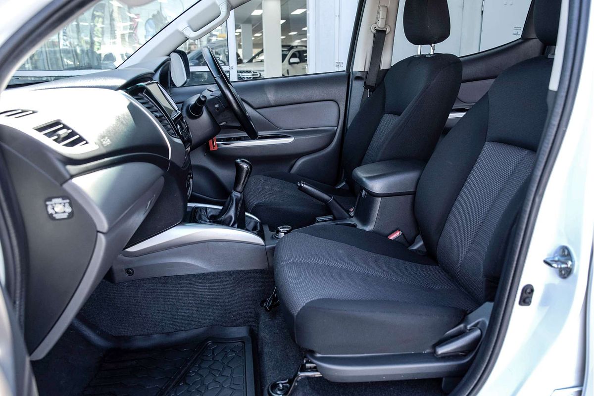 2017 Mitsubishi Triton GLS MQ 4X4