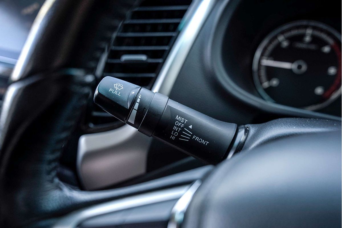 2017 Mitsubishi Triton GLS MQ 4X4