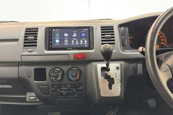 2010 Toyota Hiace