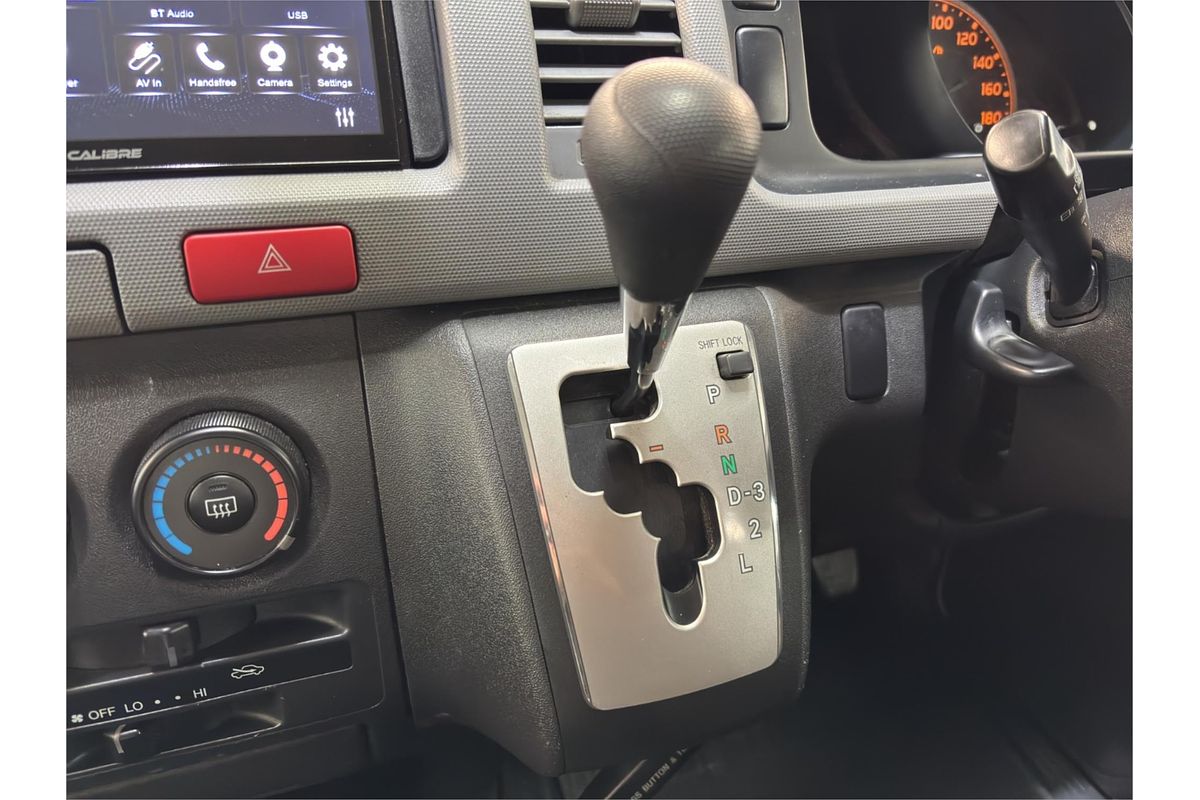 2010 Toyota Hiace