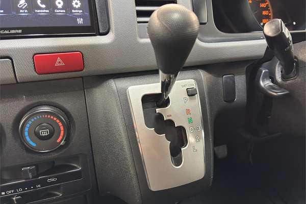 2010 Toyota Hiace