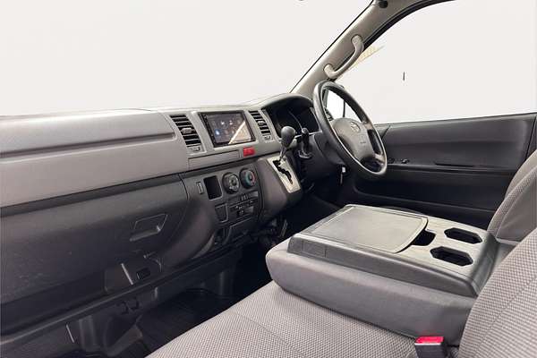 2010 Toyota Hiace