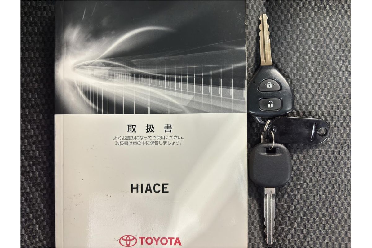 2010 Toyota Hiace