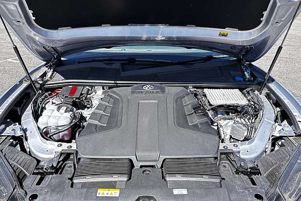 2022 Volkswagen Touareg 170TDI CR