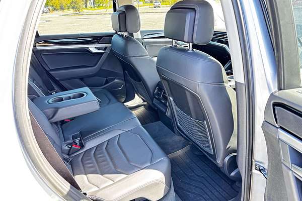 2022 Volkswagen Touareg 170TDI CR