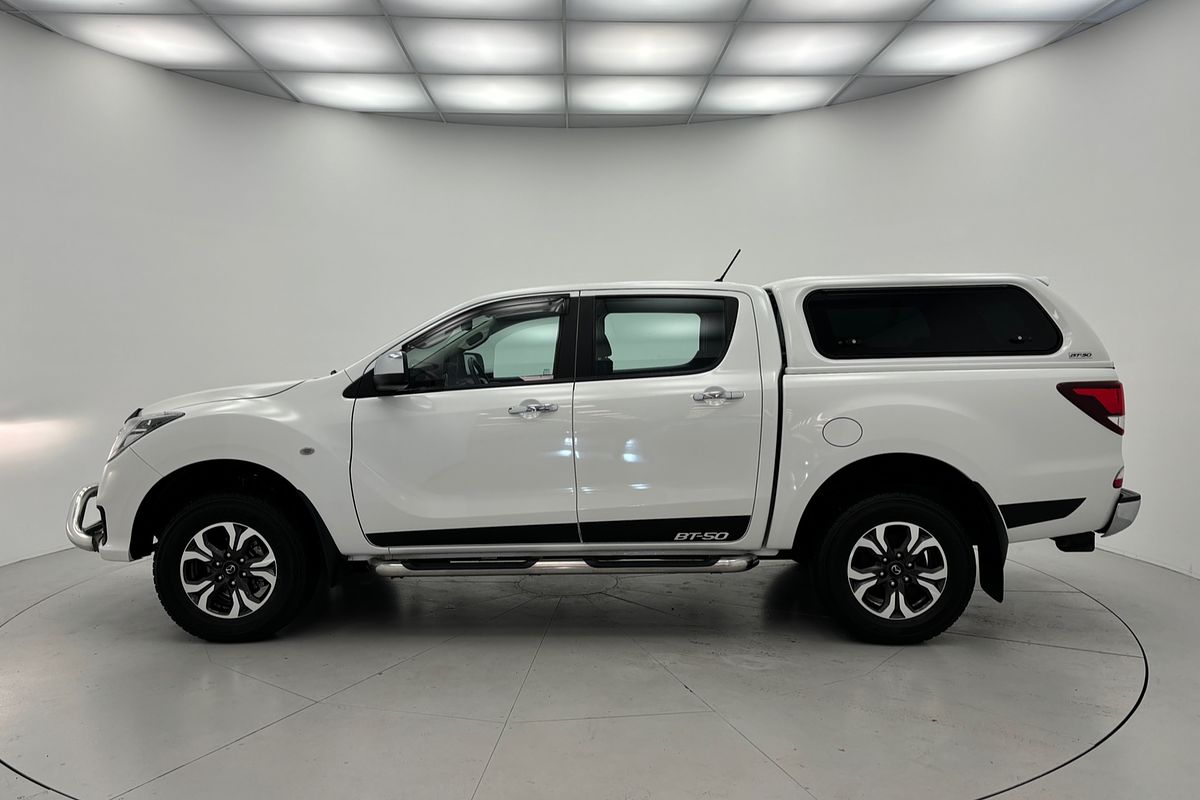 Mazda BT-50 U 6AUTO 3.2L DUAL CAB UTILITY XTR 4X4