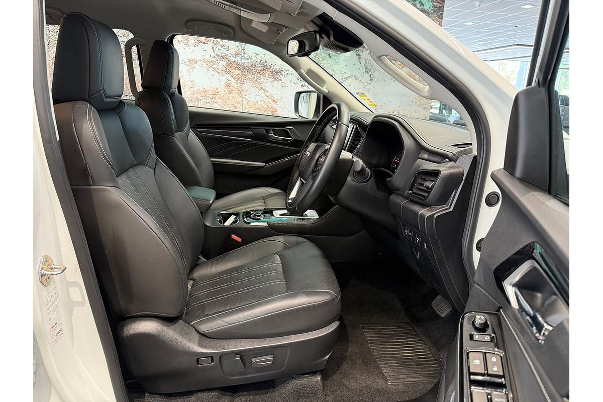2024 Isuzu MU-X LS-T