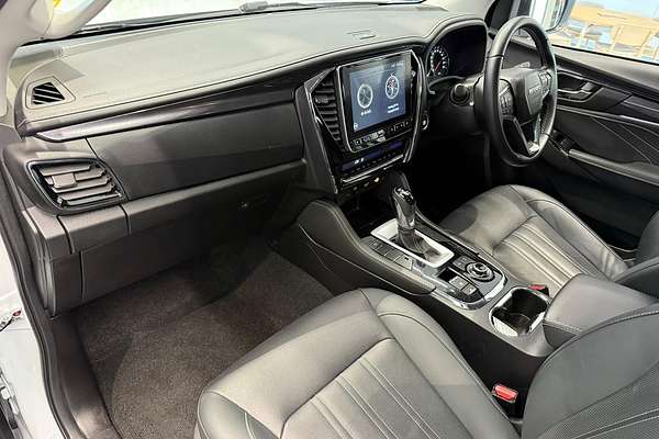 2024 Isuzu MU-X LS-T