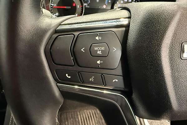 2024 Isuzu MU-X LS-T