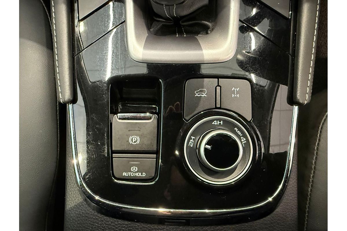 2024 Isuzu MU-X LS-T