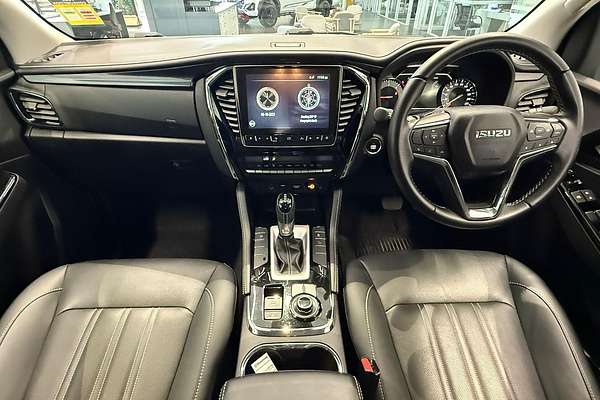 2024 Isuzu MU-X LS-T