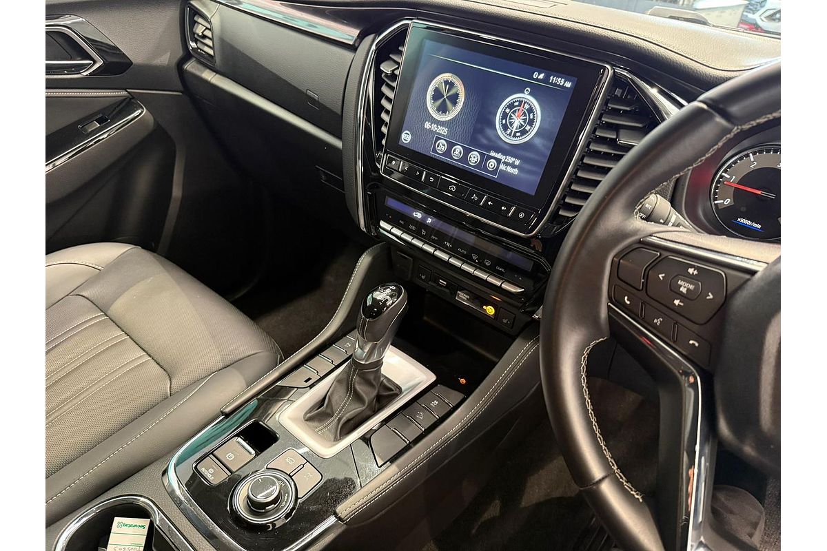 2024 Isuzu MU-X LS-T