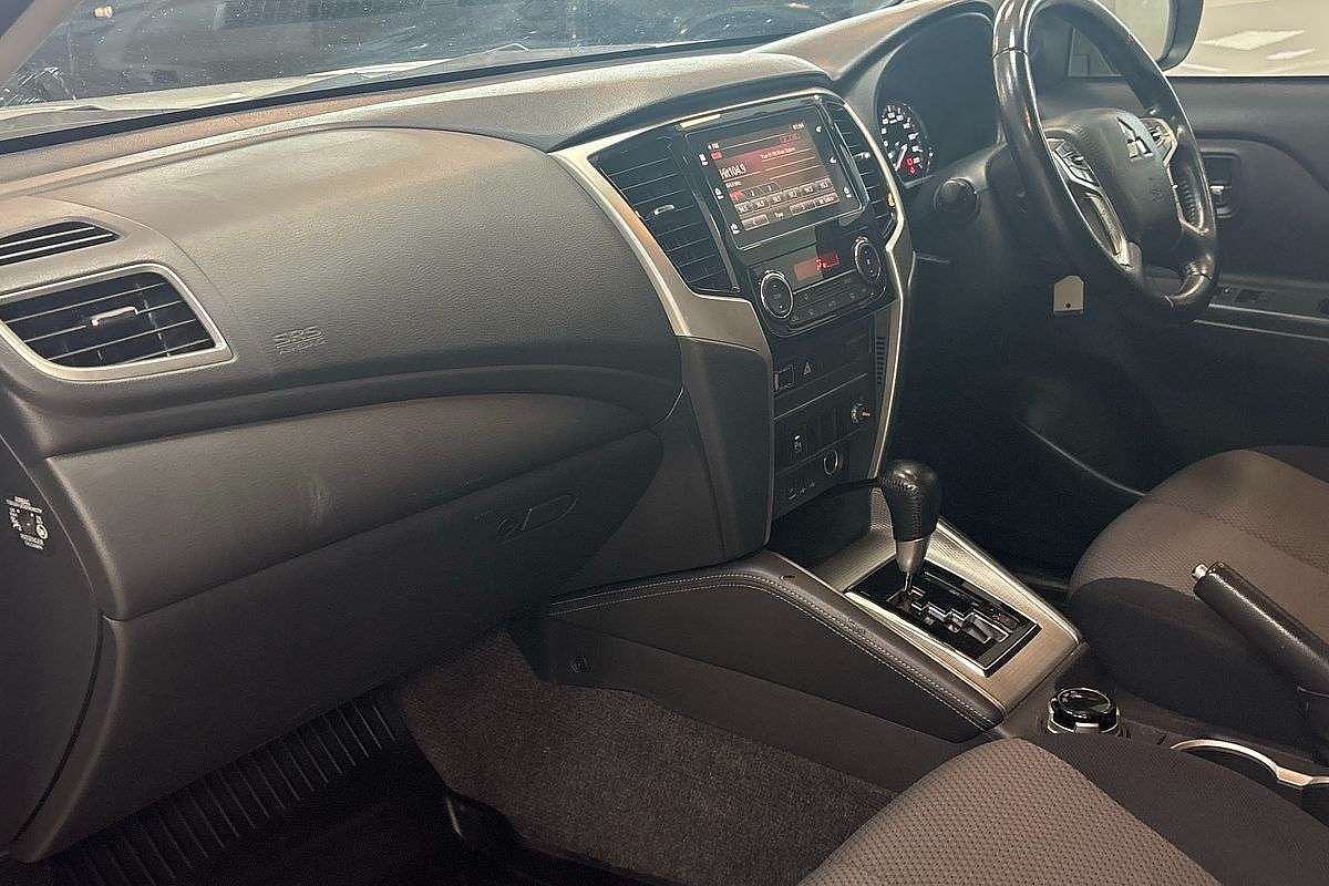 2020 Mitsubishi Triton GLX-R MR 4X4