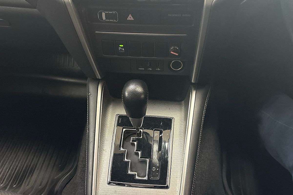 2020 Mitsubishi Triton GLX-R MR 4X4