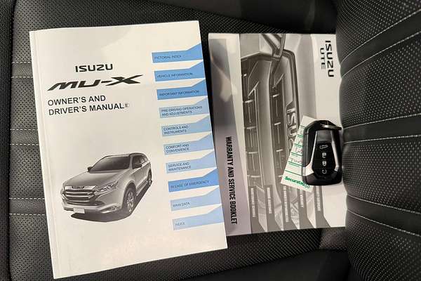 2024 Isuzu MU-X LS-T