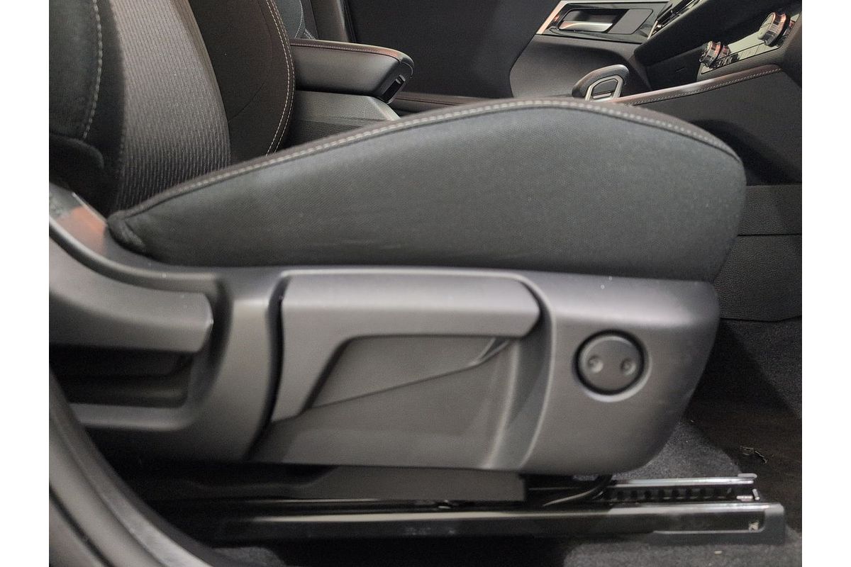 2024 Mitsubishi Outlander ES ZM