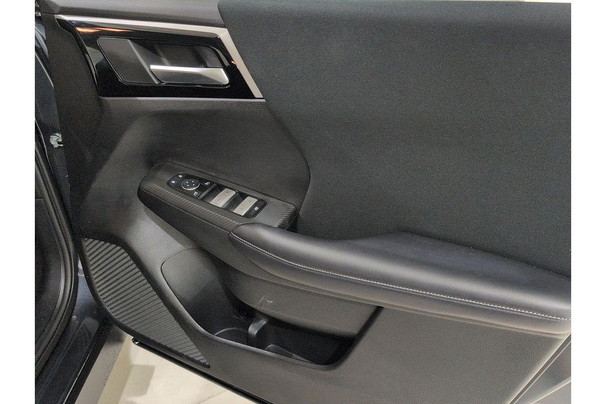 2024 Mitsubishi Outlander ES ZM
