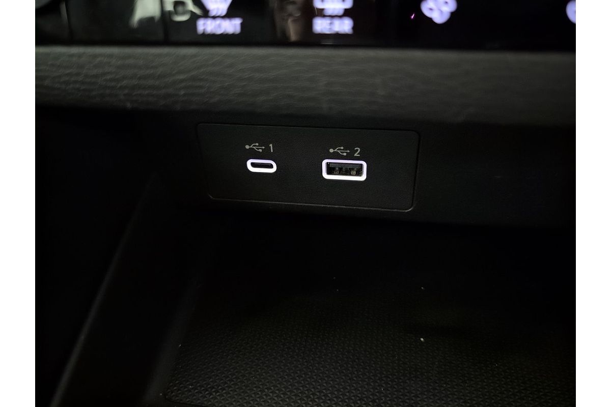 2024 Mitsubishi Outlander ES ZM