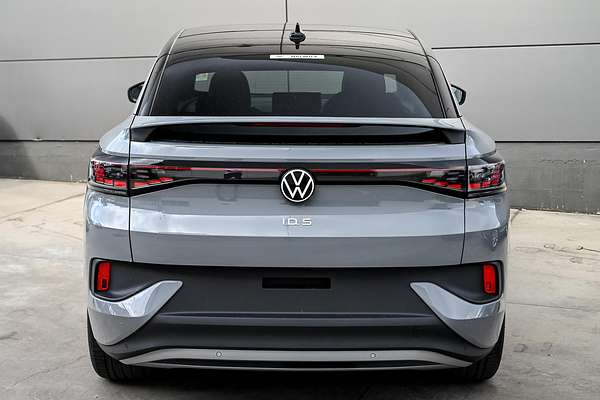 2025 Volkswagen ID.5 Pro E2
