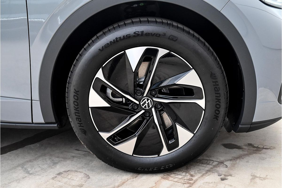 2025 Volkswagen ID.5 Pro E2