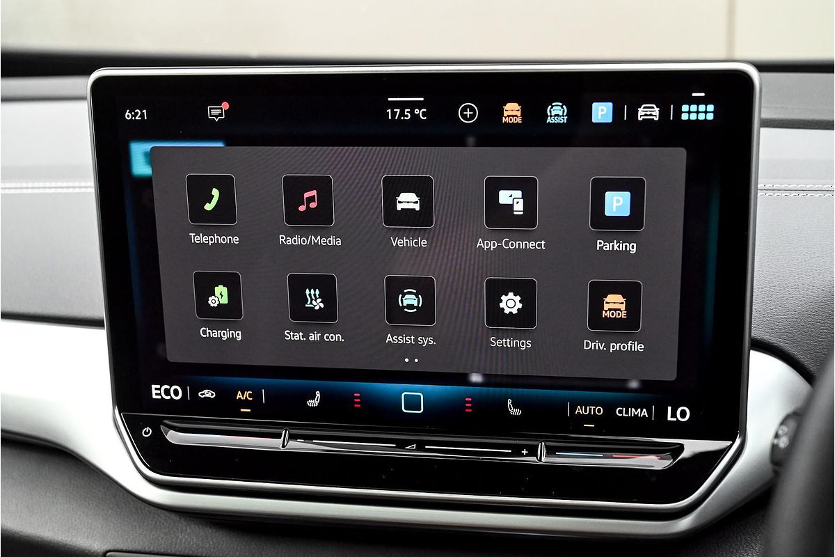2025 Volkswagen ID.5 Pro E2