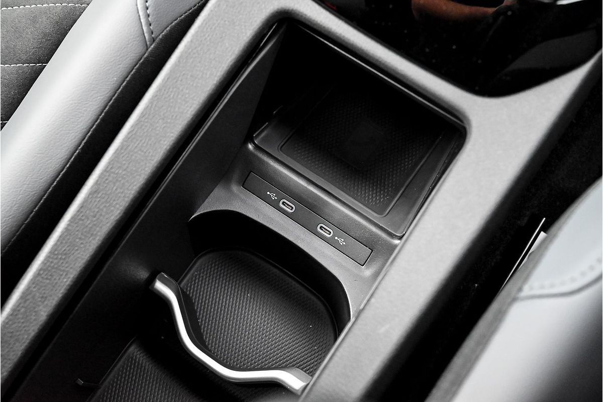 2025 Volkswagen ID.5 Pro E2