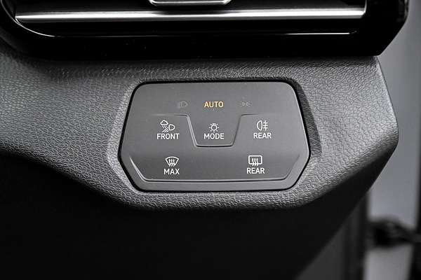 2025 Volkswagen ID.5 Pro E2