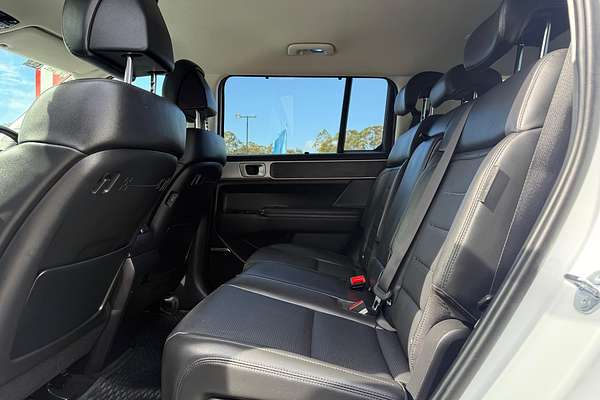 2024 Hyundai Santa Fe Hybrid Elite MX5.V1