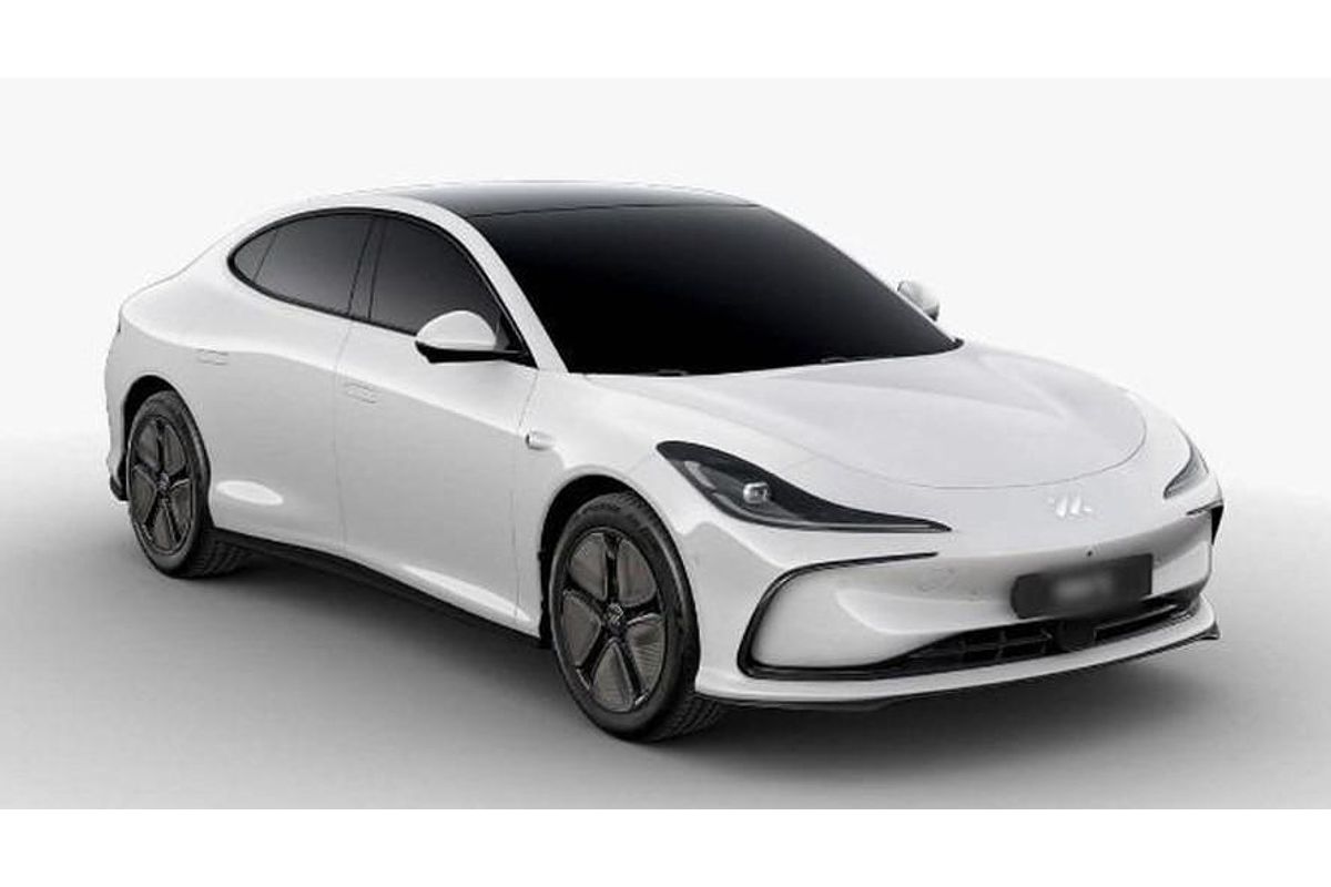 2025 MG IM5 Platinum P12L