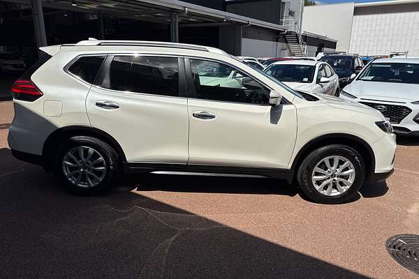 2018 Nissan X-TRAIL ST-L T32 Series II