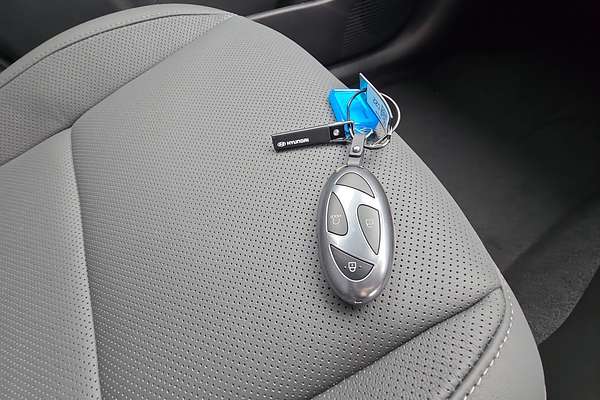 2025 Hyundai Kona Hybrid Elite SX2.V3